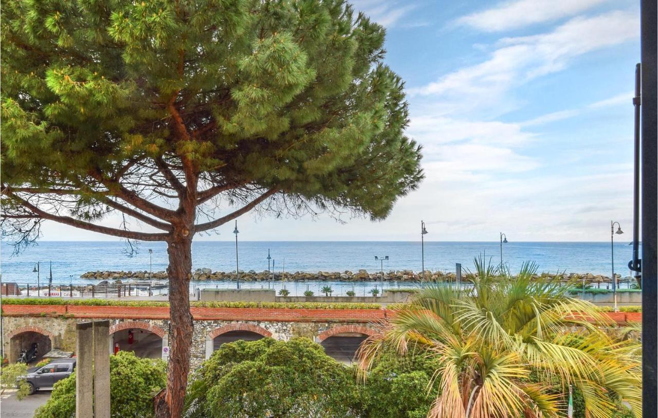 Nice Apartment In Moneglia With House Sea View Exteriér fotografie